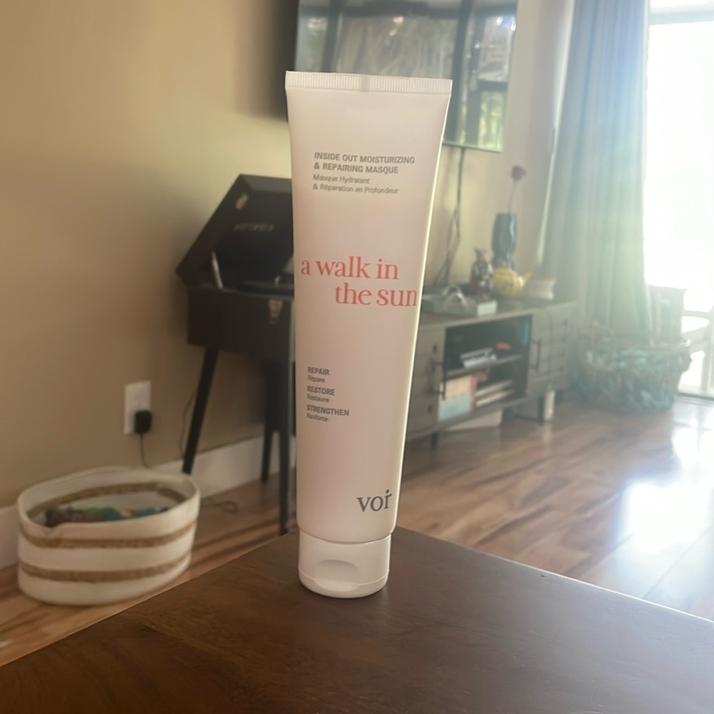 A Walk in the Sun Inside Out Moisturizing & Repairing Masque